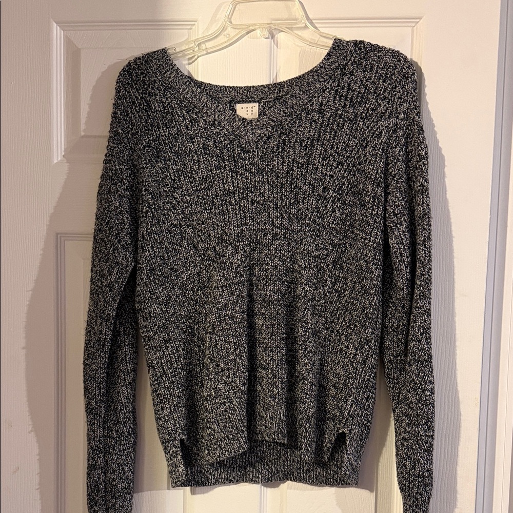 Chic Black and White Knit Sweater